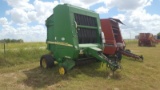 2004 John Deere 567 Round Baler