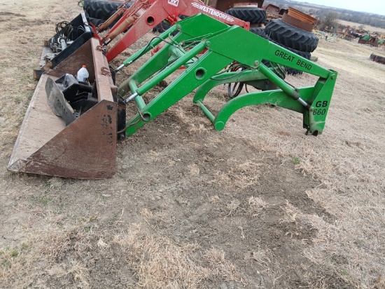 Great Bend 660 Loader