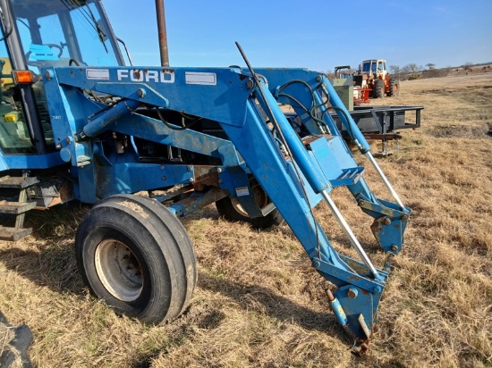 Ford 7411 Loader
