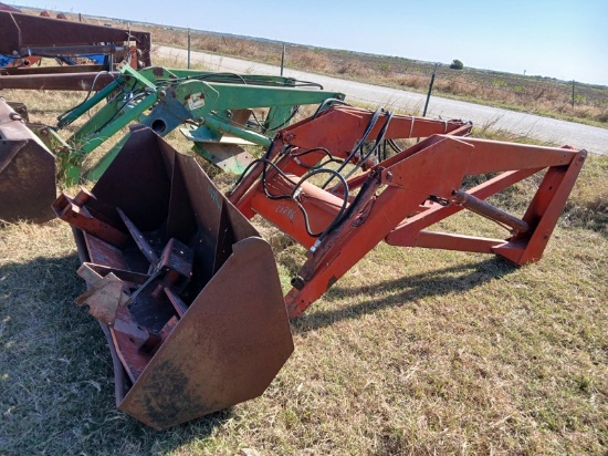 International 2250 Loader
