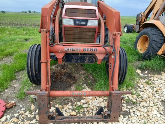 Great Bend 660 Loader