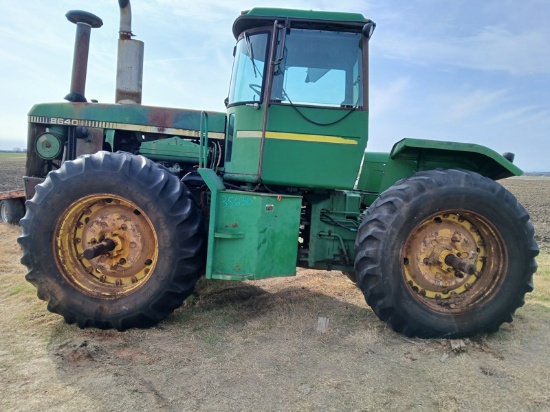 John Deere 8640 Salvage Tractor