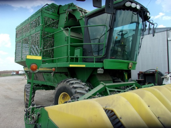 2006 John Deere 7460 Cotton Stripper