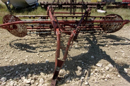 Hesston 3900 Hay Rake