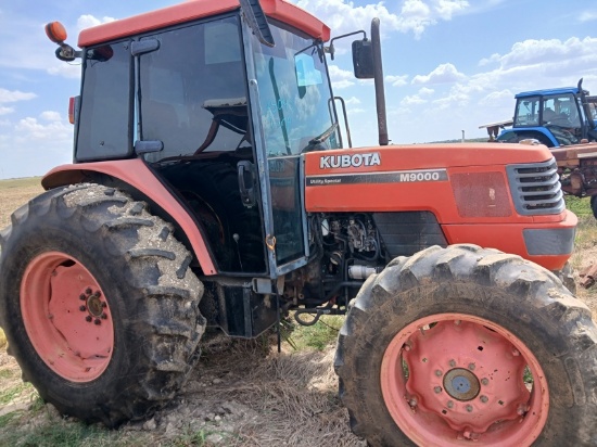 Kubota M9000 Salvage Tractor