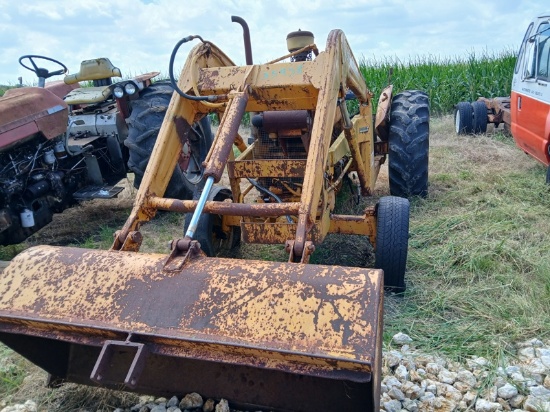Massey Ferguson 100 Salvage Tractor