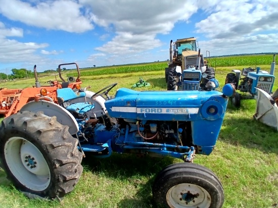 Ford 3600 Tractor