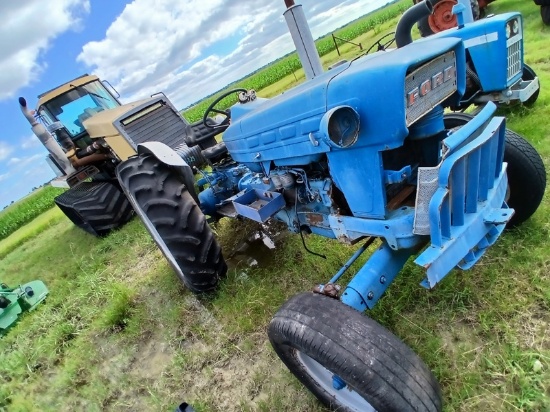 Ford 4000 Salvage Tractor