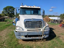 Freightliner Semi Truck
