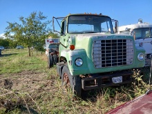 Ford 8000 Truck