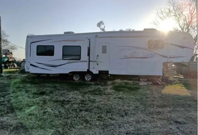 2008 Big Travel Trailer