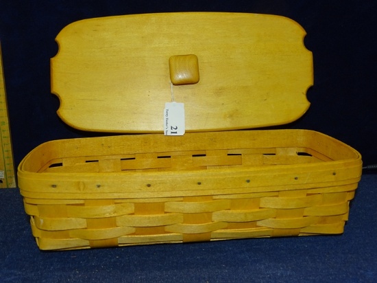 Longaberger woodcraft basket