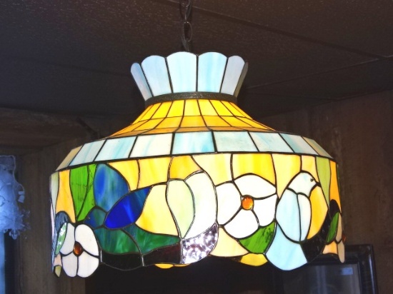 Tiffany Style Lamp