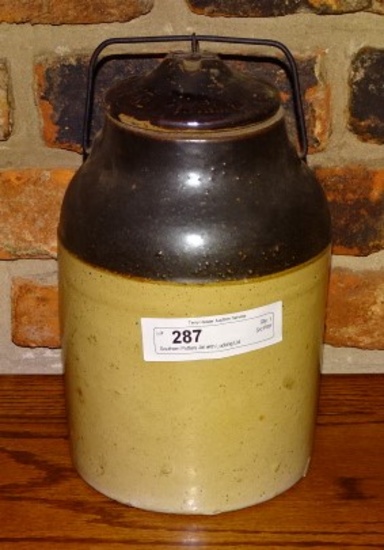 Southern Pottery Jar with Locking Lid