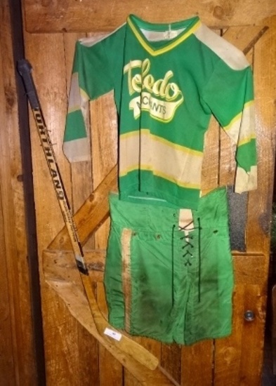 Vintage Hockey Gear