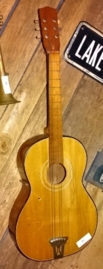 Vintage Guitar