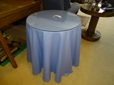 Accent table witih glass top