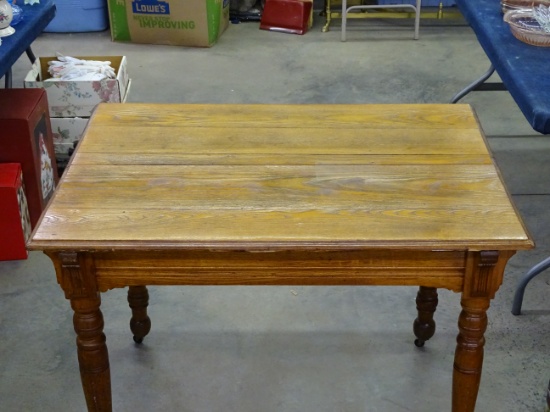Vintage Oak Table 30" x 40"