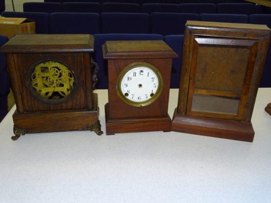 3 Mantle Clock Cases 1 has Gilbert Works