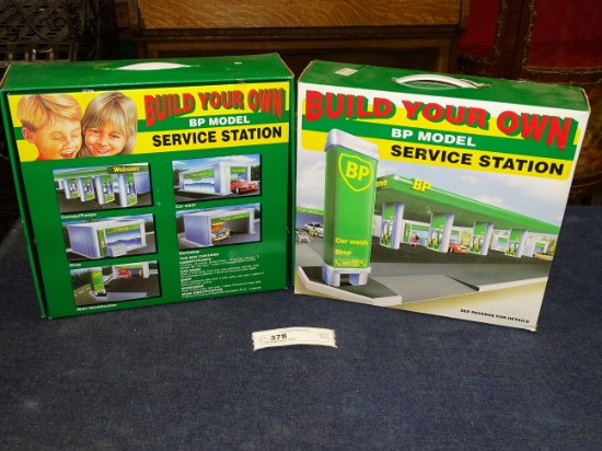 2 BP Model Service Station