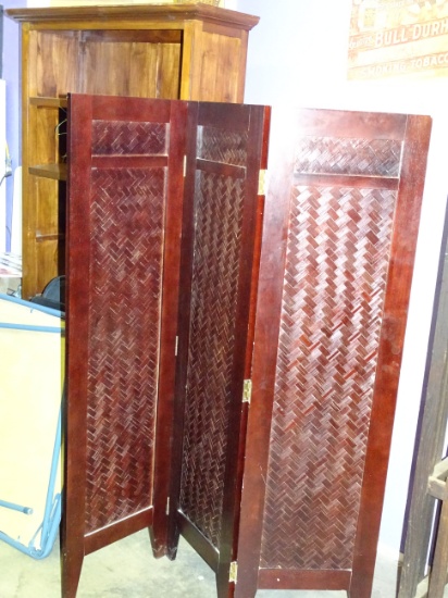 Room Divider 51 by 63 Brown