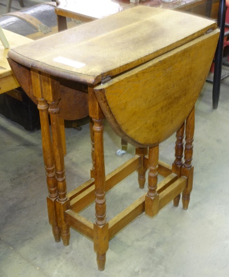 Oak Drop leaf Table