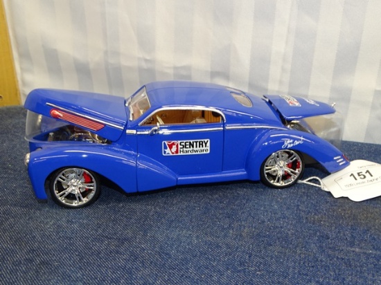 1939 Lincoln Zephyr Custom Coupe Dia Cast 1:24