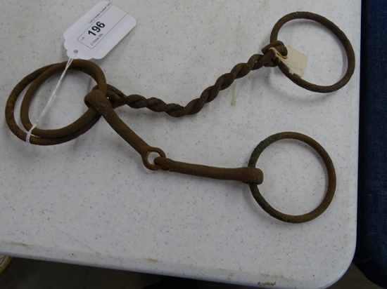 2 Horse Bits