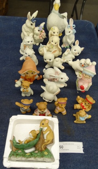 Lot Box of Animal Figurines