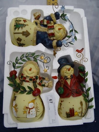 3 Home Interiors Snow Men