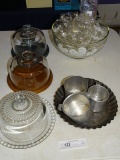 Lot of Kitchen Items