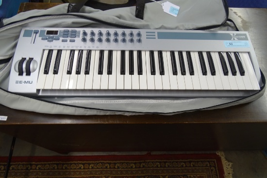 EE/MU XBOARD 49 KEYBOARD WITH SOFT BAG