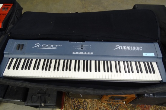 SL/990 PRO STUDIO LOGIC MIDI CONTROLLERS SOFT BAG