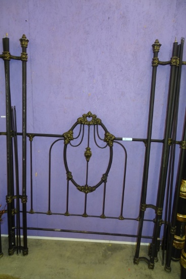 ORNATE CAST IRON QUEEN SIZE FOUR POSTER BED