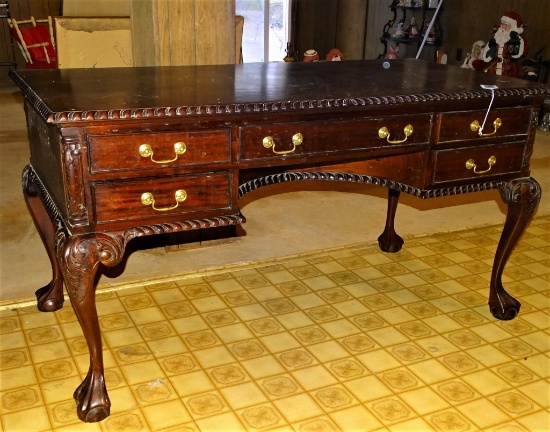 MAHOGANY CHIPPENDALE DESK WITH CLAWFEET