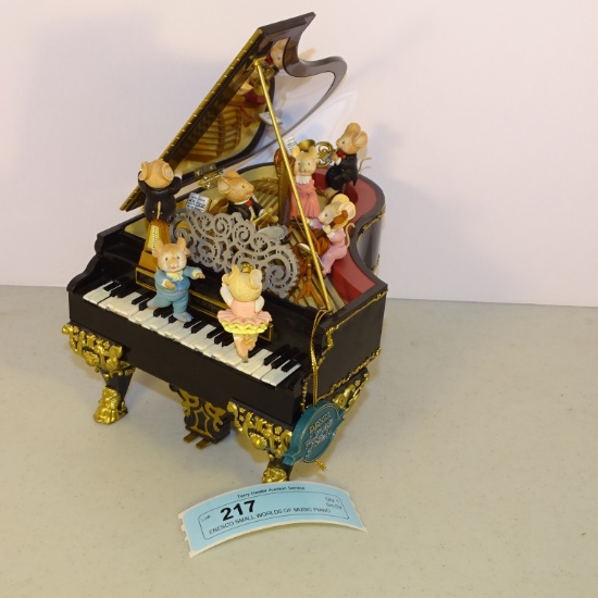 ENESCO SMALL WORLDS OF MUSIC PIANO