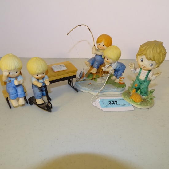 GROUP OF 5 ENESCO FIGURINES