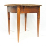 PRIMITIVE ROUND PEGGED TABLE