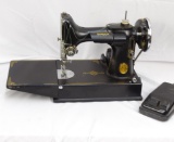 1938 SINGER FETHERWEIGHT SEWING MECHINE