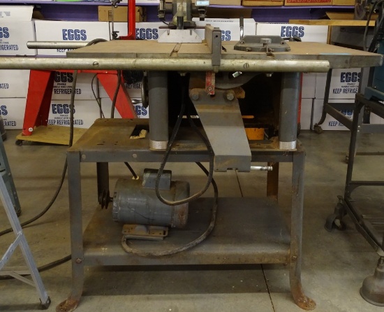LARGE TABLE SAW