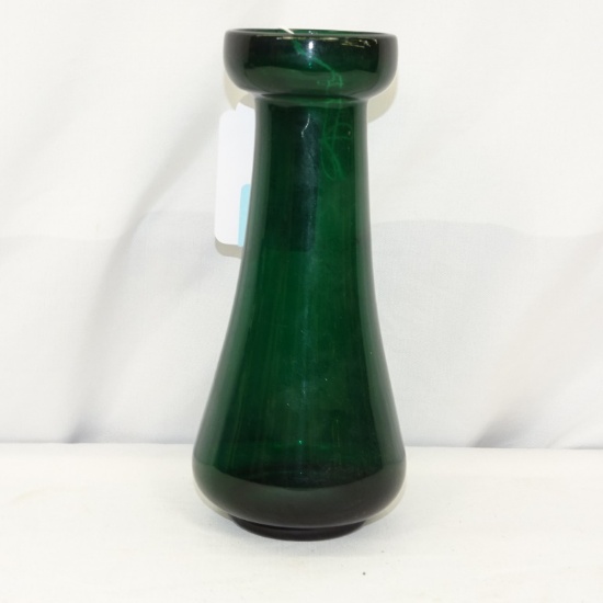 FOREST GREEN BLOWN GLASS VASE