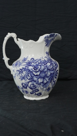 CELTIC ENGLAND LARGE WATER PITCHER
