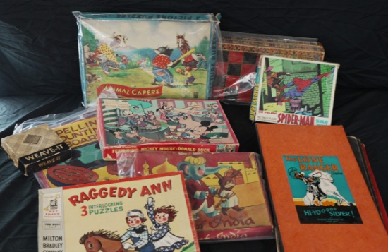BOX LOT OF MISC PUZZLES