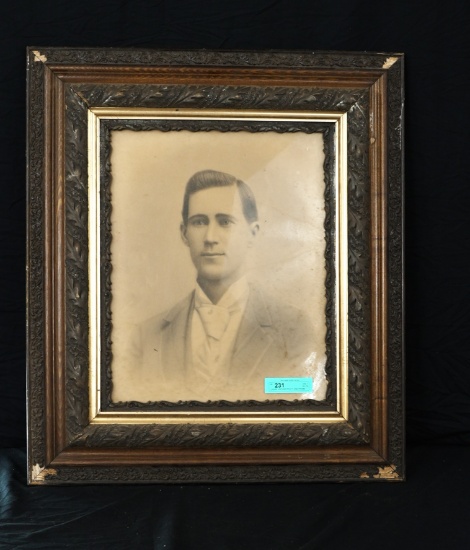 LARGE VINTAGE PHOTO AND FRAME