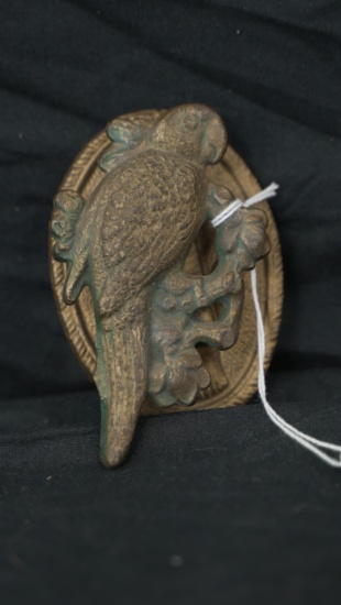 VINTAGE PARROT DOORKNOCKER