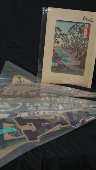 LOT OF VINTAGE SCHOOL PENDANTS AND LETTERS