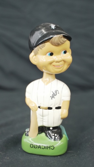 1994 CHICAGO WHITE SOX BOBBLE HEAD CERAMIC/PORCELN ERROR CHICAGO IS UPSIDE DOWN AND BACKWARDS