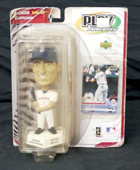 2002 MLB NOMAR GARCIAPARRA RED SOX WITH CARD UNOPENED. PACKAGE HAS DAMAGE. BASEBALL CARD INCLUDED.