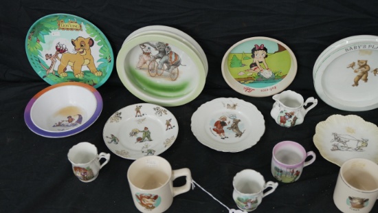COLLECTION OF CHILD'S PLATE W/ ELSIE AND ELMER CUP ELMER AND ELSIE THE COW MUGS, THE LITTLE MERMAID