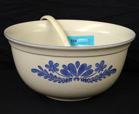 VINTAGE PFALTZGRAFF YORKTOWN LARGE 13" DOUGH BOWL GREAT CONDITION WITH DIPPER POSSIBLE USE AS PUNCH